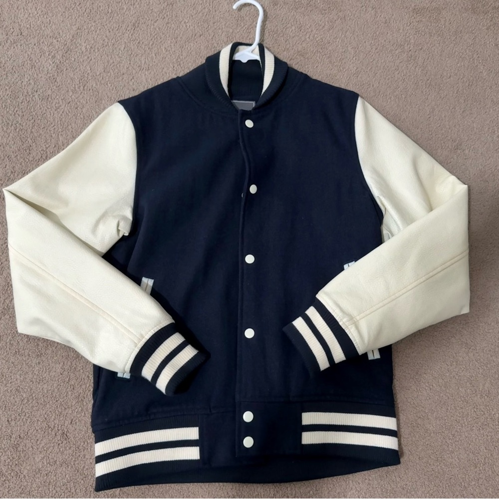 (PRE-LOVED) • Men's Navy and Cream Varsity Jacket